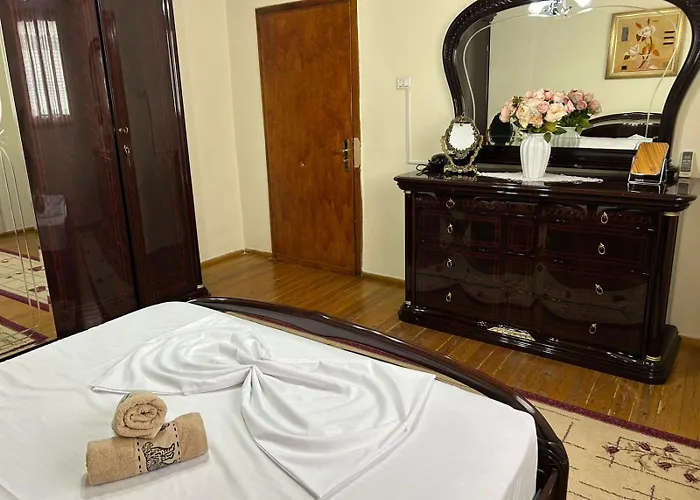 Top Guesthouse וילה שקודר