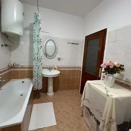 Top Guesthouse